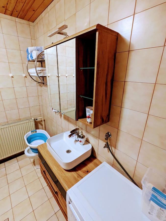 Apartments Zakrasnik Škofja Loka Eksteriør billede