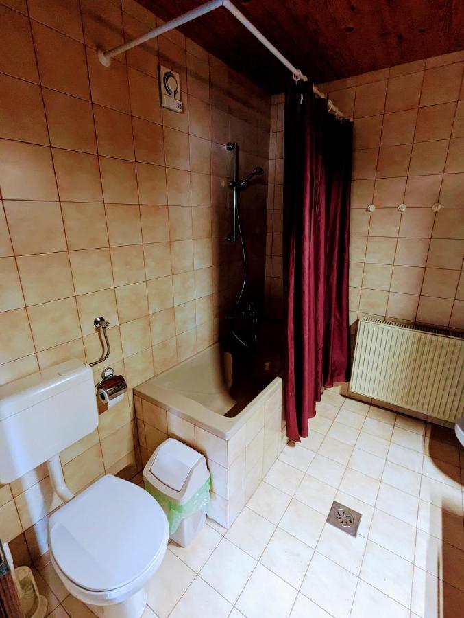 Apartments Zakrasnik Škofja Loka Eksteriør billede