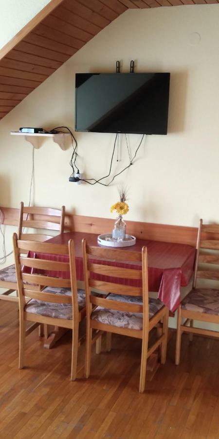 Apartments Zakrasnik Škofja Loka Eksteriør billede